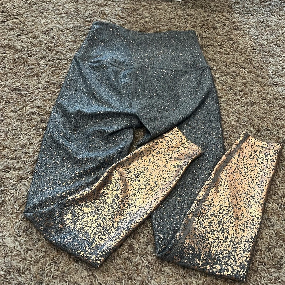 Beyond Yoga Alloy Ombré High Waist Leggings Size Small - Picture 6 of 6